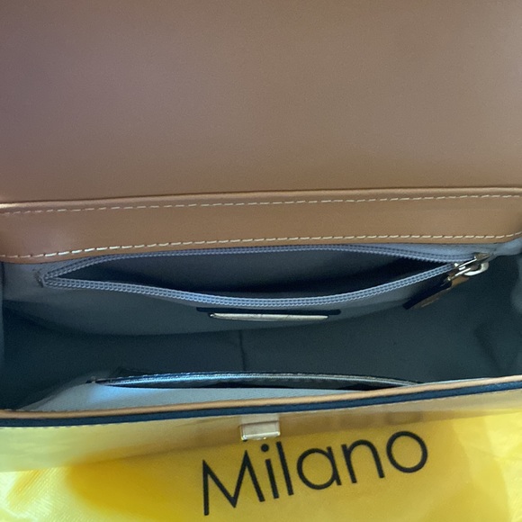 Juliette Soave Mario Valentino Crossbody - Picture 5 of 8